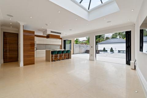 6 bedroom detached house to rent, Lowther Road, London, SW13