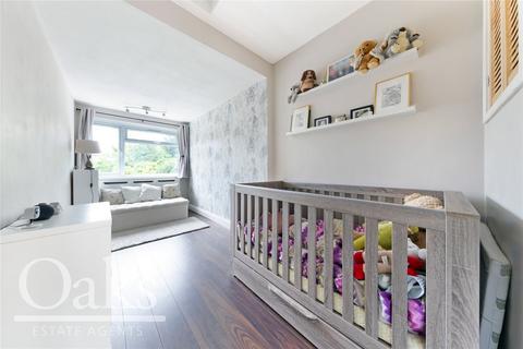 14 Alfred Road, London, SE25 5LE