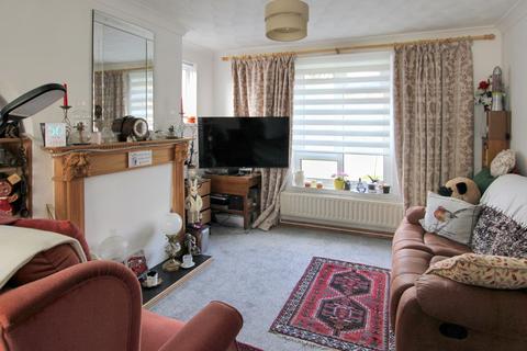 2 bedroom end of terrace house for sale, Marsh Crescent, New Romney TN28