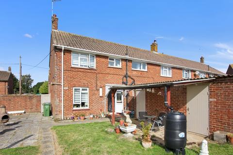 2 bedroom end of terrace house for sale, Marsh Crescent, New Romney TN28