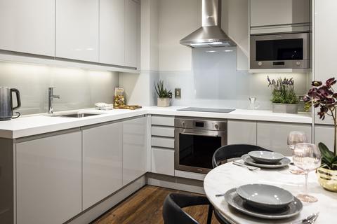 2 bedroom apartment to rent, Evershed Walk, London, W4