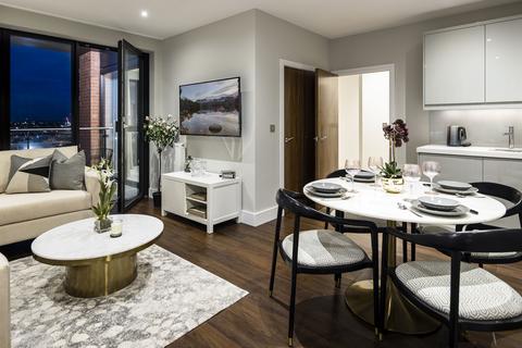 2 bedroom apartment to rent, Evershed Walk, London, W4