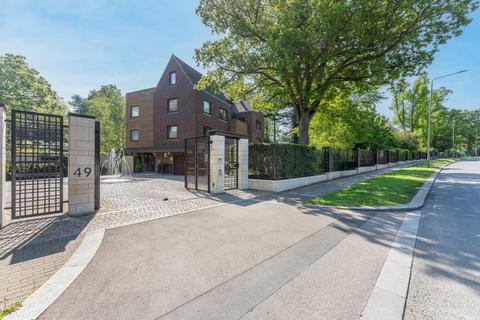 3 bedroom apartment for sale, Hazel Court, 49 The Bishops Avenue, Hampstead Garden Suburb, London, N2