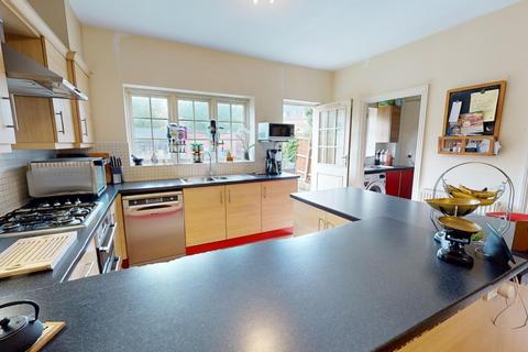 5 bedroom terraced house for sale, Clickers Place, Upton, Northampton, NN5 4EB