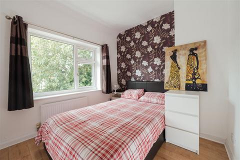 4 Beaumont Close, Hitchin, SG5 2SA