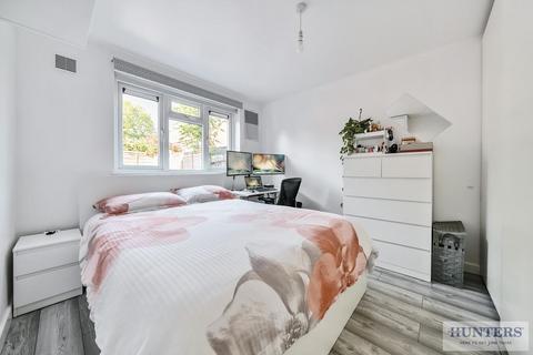24 Three Corners, Bexleyheath, DA7 6HF
