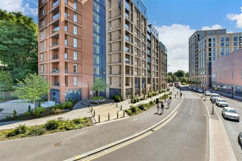 1 bedroom apartment for sale, Marketfield Way, Redhill, Surrey