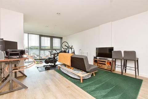 1 bedroom apartment for sale, Marketfield Way, Redhill, Surrey