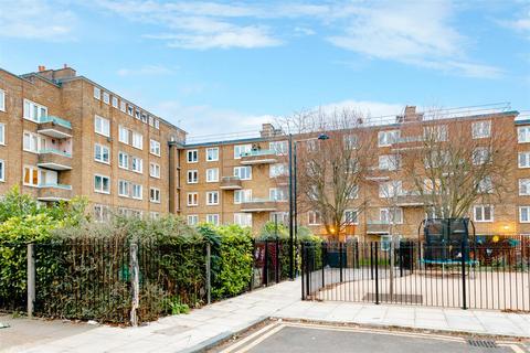 2 bedroom flat to rent, James Middleton House, Middleton Street, London