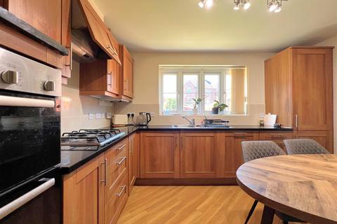 4 bedroom detached house for sale, Hardwick Field Lane, Warwick