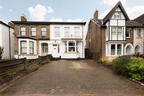 2 bedroom apartment for sale, Fairlop Road, Leytonstone, London, E11 1BW