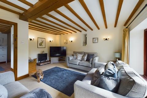 2 bedroom barn conversion to rent, The Little Barn, Manor Lane, Bredons Norton, GL20