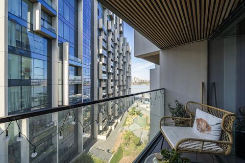 1 bedroom flat for sale, No.3 Upper Riverside, 8 Cutter Lane, Greenwich Peninsula, SE10