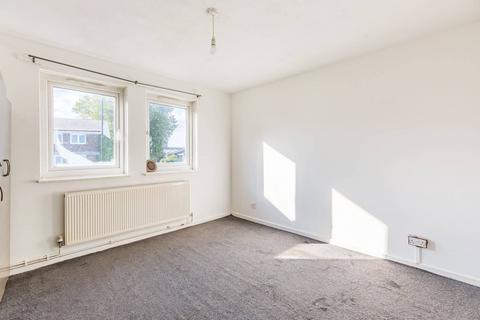 4 bedroom house for sale, Hyde Close, Plaistow, London, E13