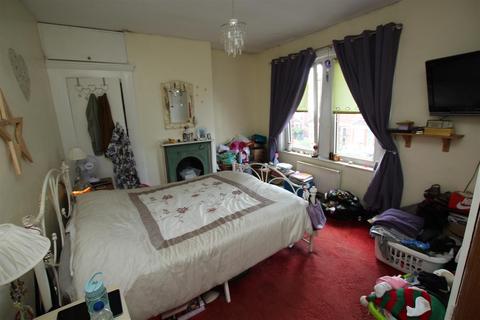 3 bedroom terraced house for sale, High Street, Eastleigh