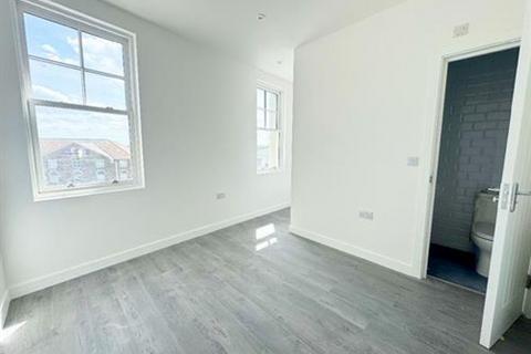 2 bedroom flat to rent, Buenos Ayres, Margate, CT9