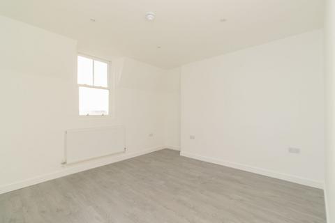 2 bedroom flat to rent, Buenos Ayres, Margate, CT9