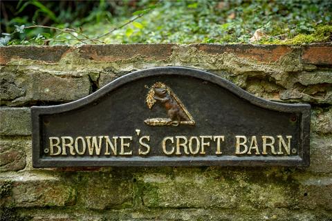 Browne's Croft Barn Bramerton Road, Surlingham, Norwich, NR14 7DE