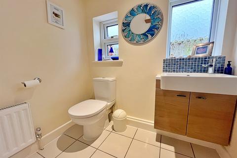 4 bedroom detached house for sale, Boscombe East