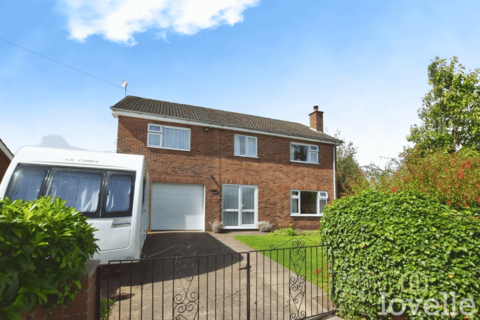 4 bedroom detached house for sale, Front Street, East Stockwith DN21