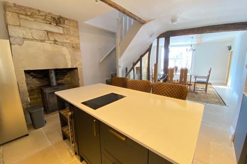 4 bedroom terraced house to rent, Church Street, Tetbury, Gloucestershire, GL8