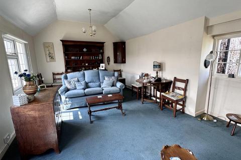 2 bedroom detached house for sale, Rating Row, Beaumaris