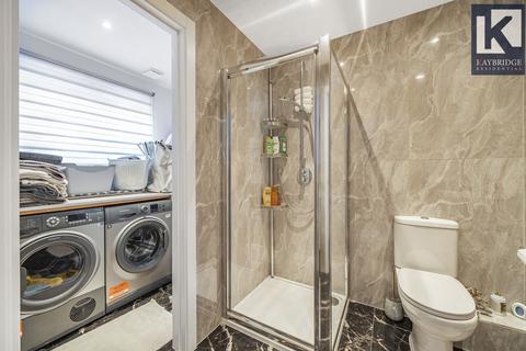 19 Melton Fields, Epsom, KT19 9QH