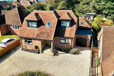 4 bedroom detached house for sale, Spurgrove, Henley-on-thames RG9