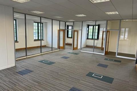 Office to rent, Southend Road, Woodford Green