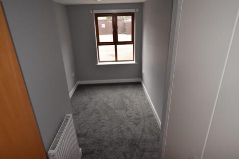 2 bedroom flat to rent, Nearside, Northampton NN5