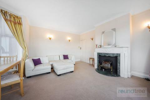 3 bedroom apartment for sale, Collingwood Court, Queens Road, Hendon NW4