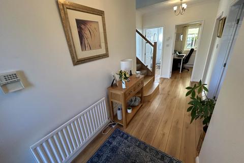 4 Conival Way, Chadderton, Oldham, OL9 0QL