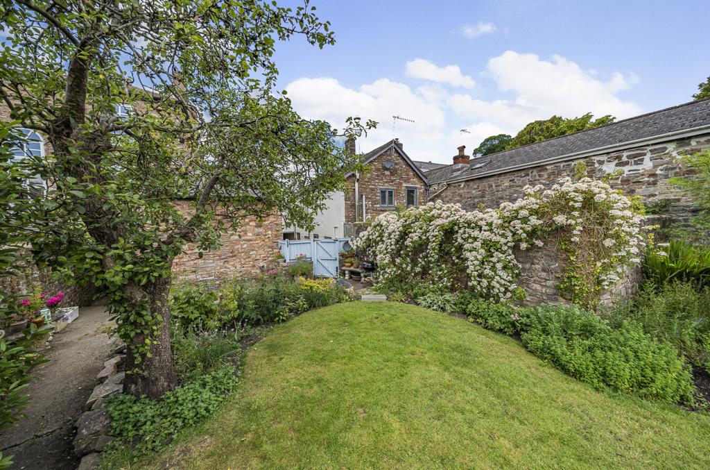 Bampton, Seddons