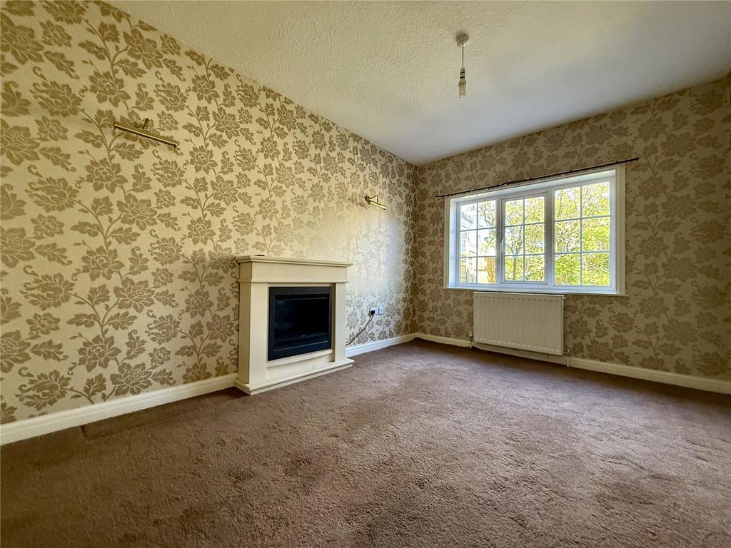 Dining Room/Bedroom