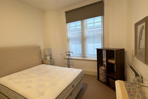 1 bedroom house for sale, Pall Mall, London SW1