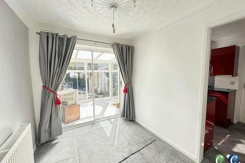 3 bedroom semi-detached house for sale, Woodthorne Close, Etchng Hill,