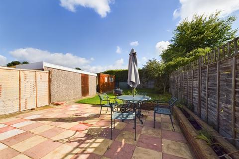 undefined, Clouston Road, Farnborough, Hampshire, GU14