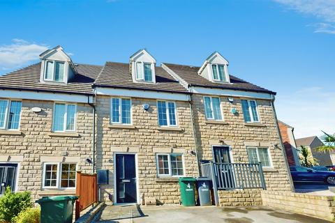 3 bedroom townhouse for sale, The Fairway, Bradford