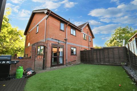 3 bedroom semi-detached house for sale, Edgewater, Salford, M5