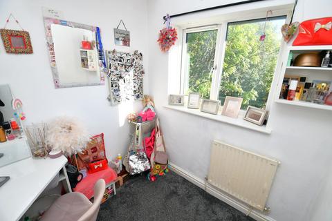 4 Edgewater, Salford, M5 5RW