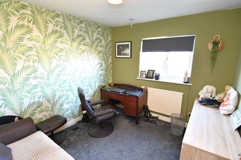 4 Edgewater, Salford, M5 5RW