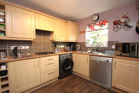 3 bedroom semi-detached house for sale, Patenall Way, Higham Ferrers NN10