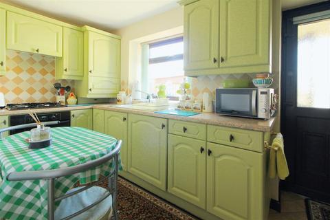 2 bedroom semi-detached house for sale, Huddersfield Road, Shelley, Huddersfield, HD8 8HG