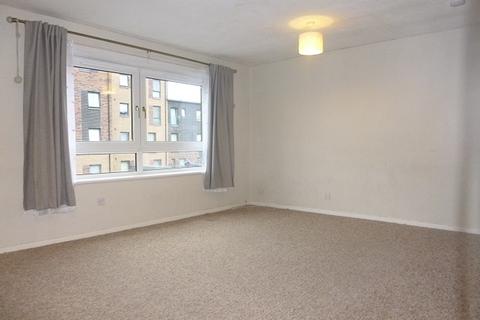 3 bedroom flat to rent, Ferryden Court, Glasgow G14