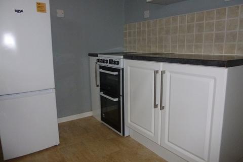 3 bedroom flat to rent, Ferryden Court, Glasgow G14