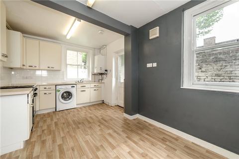 4 bedroom terraced house to rent, Browning Street, London, SE17