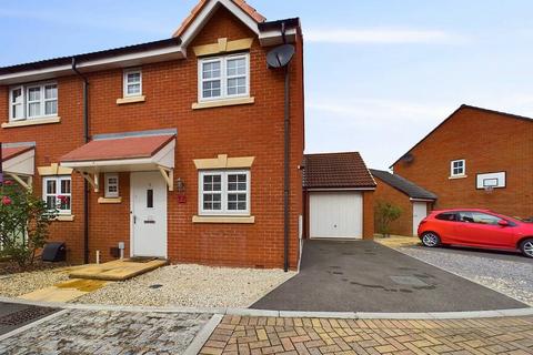 3 bedroom end of terrace house for sale, Bromley Road Kingsway, Quedgeley, Gloucester, GL2