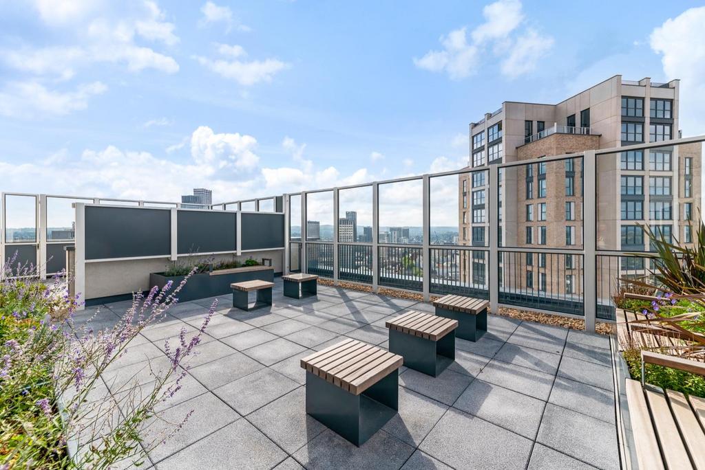 Communal Roof Terrace