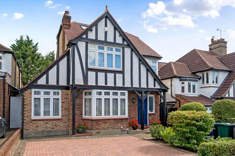 4 bedroom detached house for sale, Parkside Drive, Edgware, Greater London