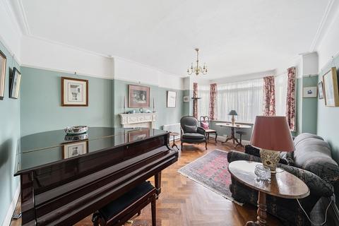 4 bedroom detached house for sale, Parkside Drive, Edgware, Greater London